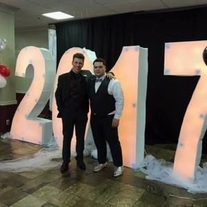 Meet your Posher, Theryn